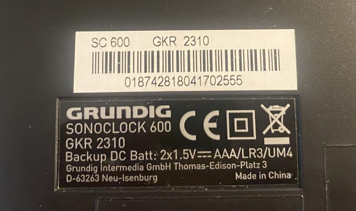Grundig Wecker: Radio réveil Grundig Sonoclock 600 – Gebraucht aus Ollon VD von dav_l7zv 1