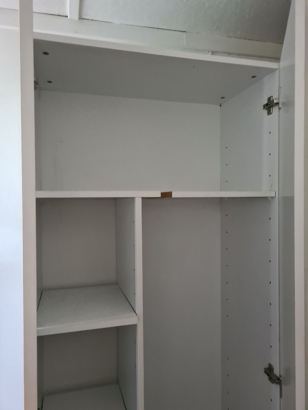 Armadi: Putzschrank – Usato da Waldkirch venduto da Hypertenuse 5