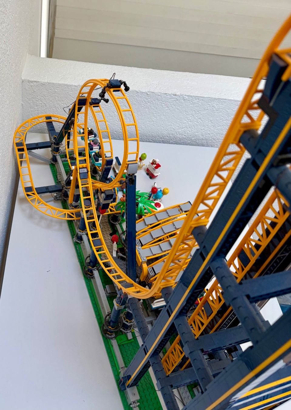 Lego Spielzeuge: LEGO Looping-Achterbahn 10303 mit Lichtset – Gebraucht aus Herisau von Gonzo17 8