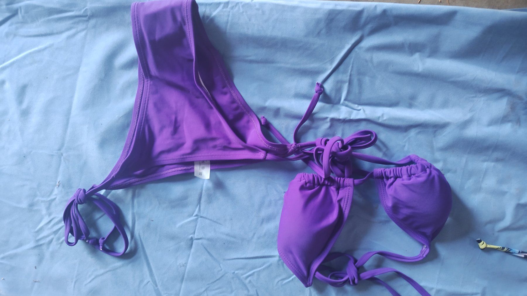 Costumi da bagno & Bikini: Damen Bikini, Lila, Grösse S – Nuovo (secondo la descrizione) da STEFFISBURG venduto da Sumerstorm 1