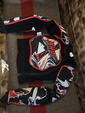 plastron enfant moto cross