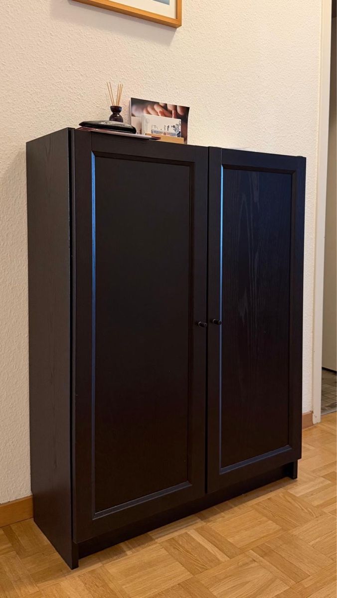 Regale: Shoe storage/cabinet – Gebraucht aus Genève von suy_5dxv