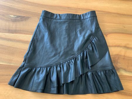 BY CLARA Paris schwarzer Kunstleder Minirock Gr. S + L