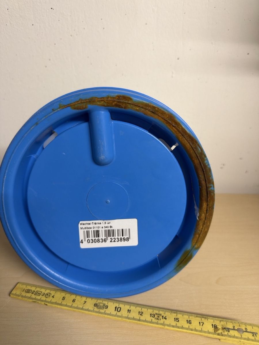 Mangimi: Wachtel-Tränke 1.5l  – Usato da Morgarten venduto da elabaumann_ch 3