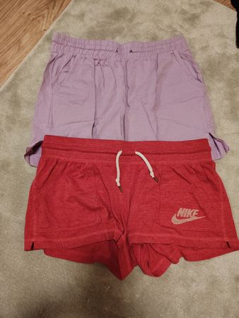 2 Sommer Shorts, Grösse M: Nike und Ever me, Top!