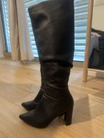 Black leather boots, size 38