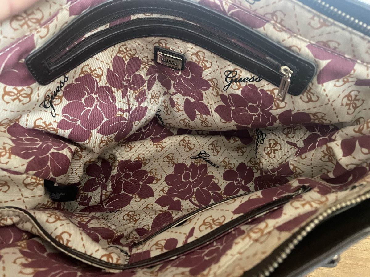 Guess Taschen für Damen: GUESS Handtasche Braun mit Logodruck – Gebraucht aus Eschenbach SG von Patri84 6