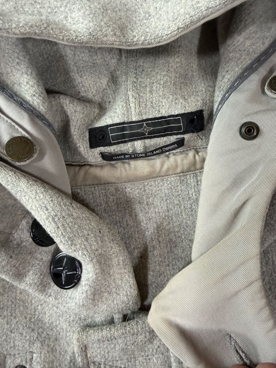 Stone Island Vestes: Stone Island Mantel  – D'occasion à Pfäffikon ZH par Nataliia. 1