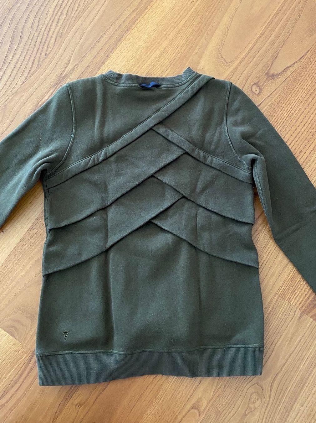 Maglioni & Felpe: Sweatshirt ivivva – Usato da Sissach venduto da laura.x4 2