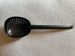 Schöpflöffel / Schaumlöffel, Kunststoff, schwarz, neuw.