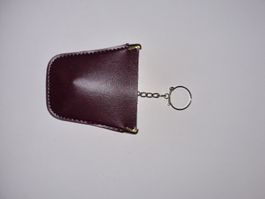 Schlüsseletui Leder dunkelrot mit Kette und Ring