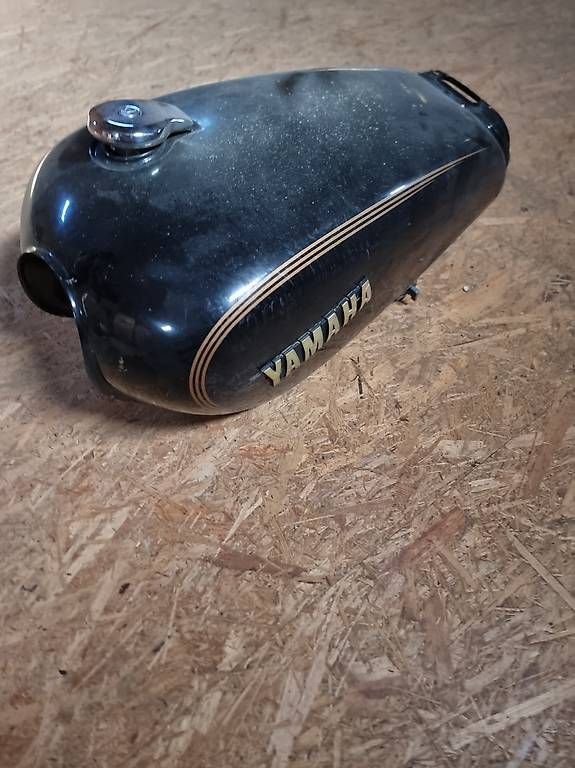 Accessori per altri veicoli: Tank XV 750 SE.  19 – Usato da Aedermannsdorf venduto da Automarkt 1