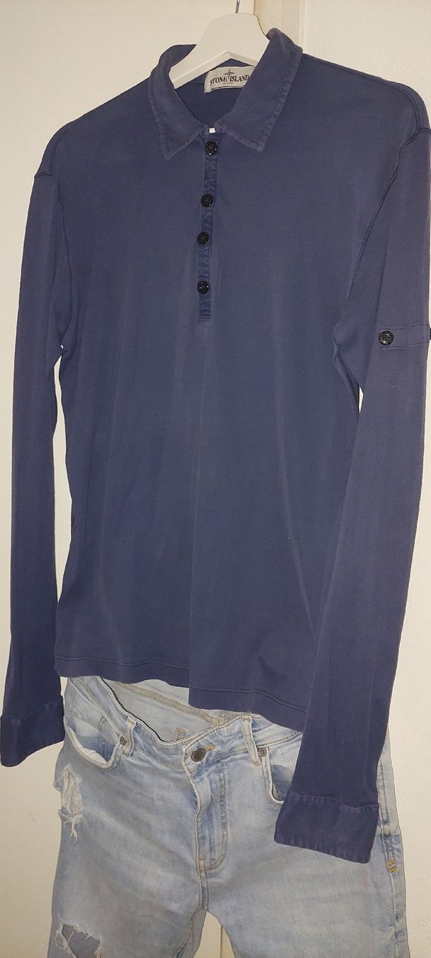 Stone Island Pullover & Sweatshirts: STONE ISLAND PULLOVER M sans badge avec jeans 44 offert – Gebraucht aus Orpund von Biennerome 1