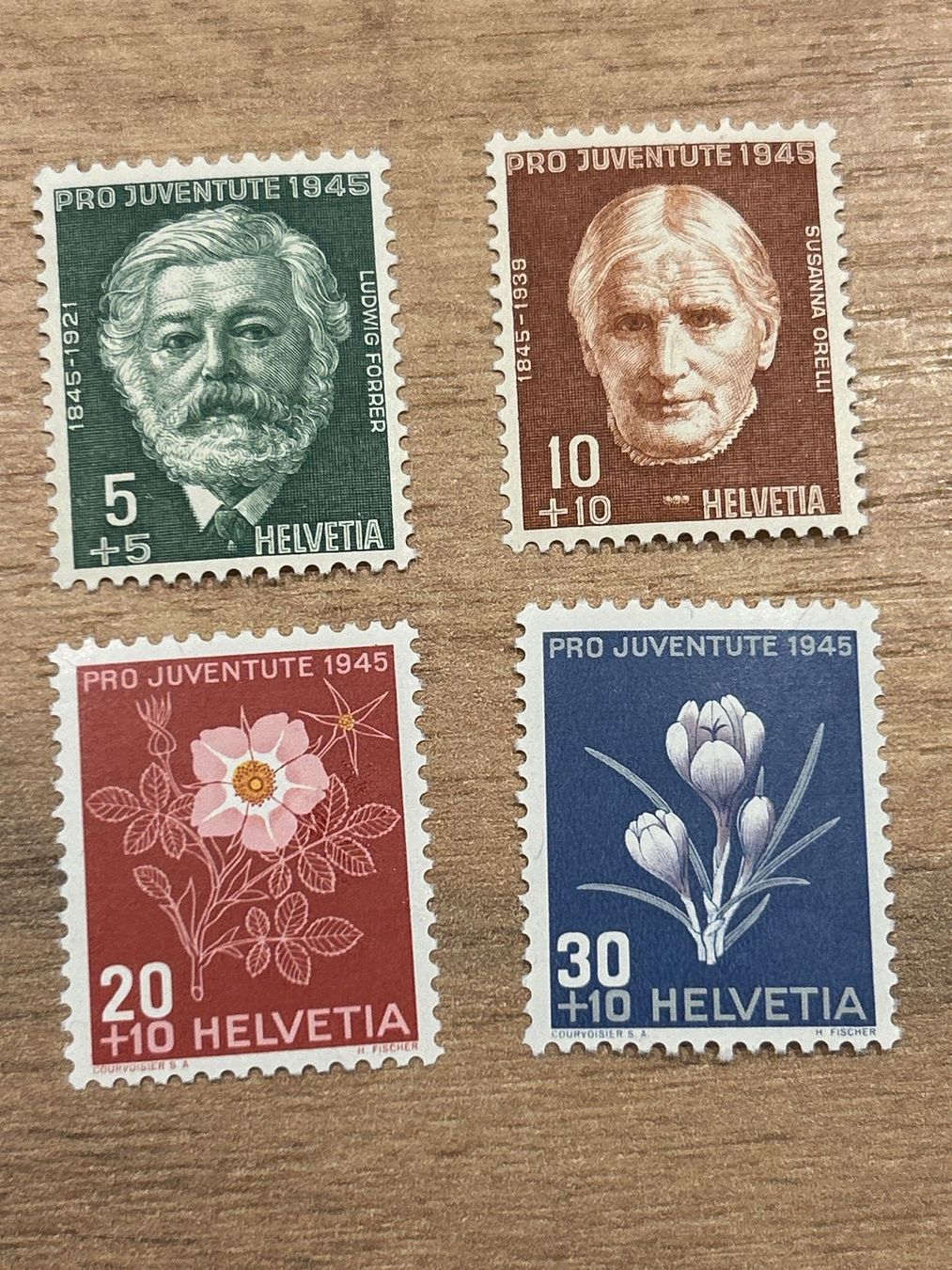 Tutti i francobolli: Briefmarke - Schweiz - Pro Juventute 1945 - postfrisch – Nuovo (secondo la descrizione) da Villnachern venduto da RicardoMary