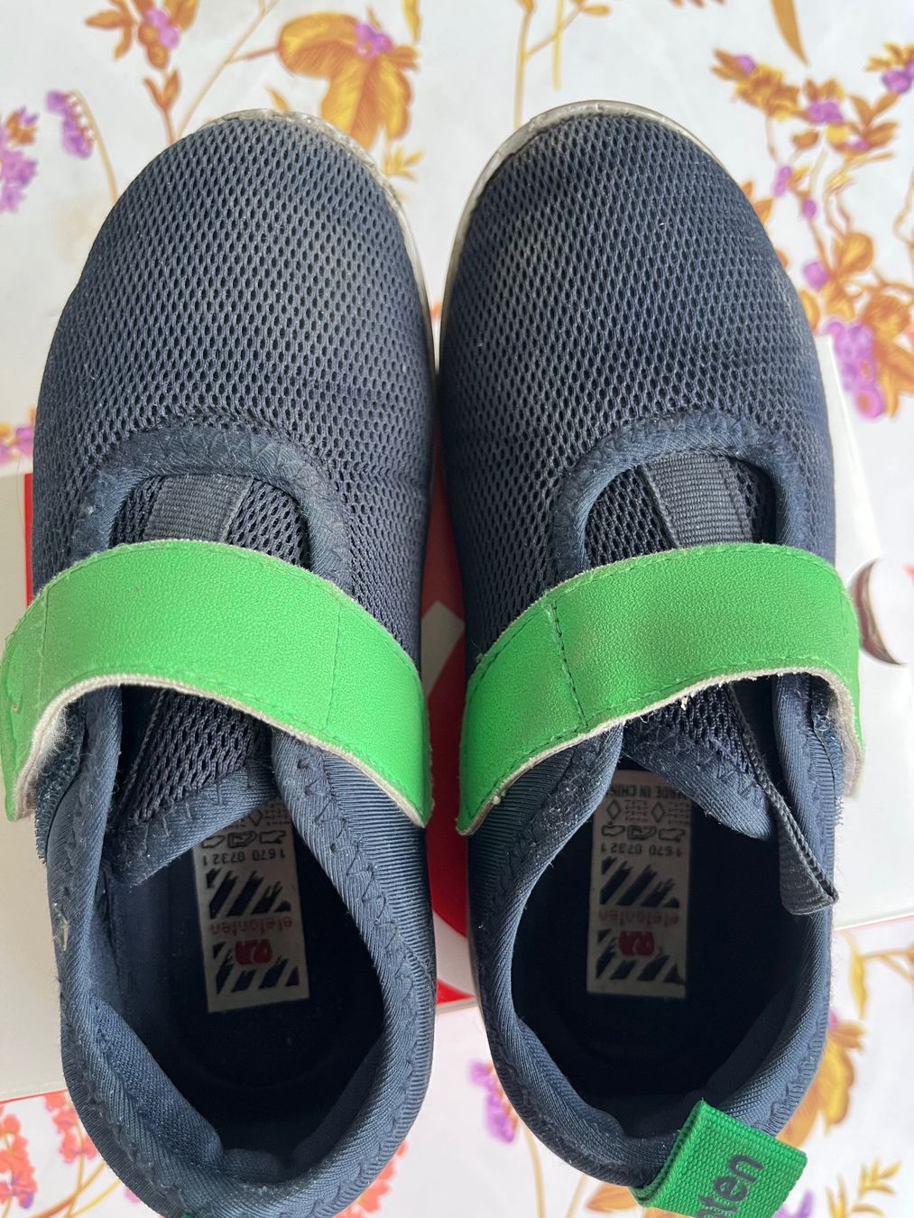 Elefanten Schuhe für Jungen: Elefanten Hausschuhe – Gebraucht aus Bern von kho_s6j8 4