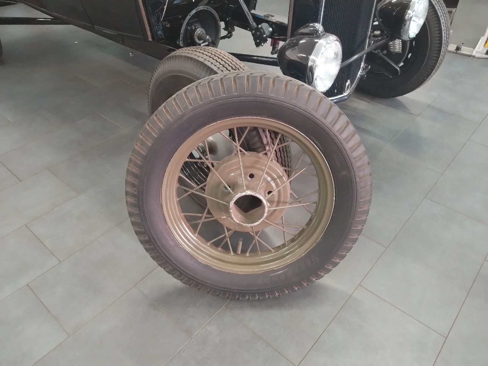 Cerchioni: Ford Model A Speichen Felgen – Usato da Steinen venduto da Blackcadillac