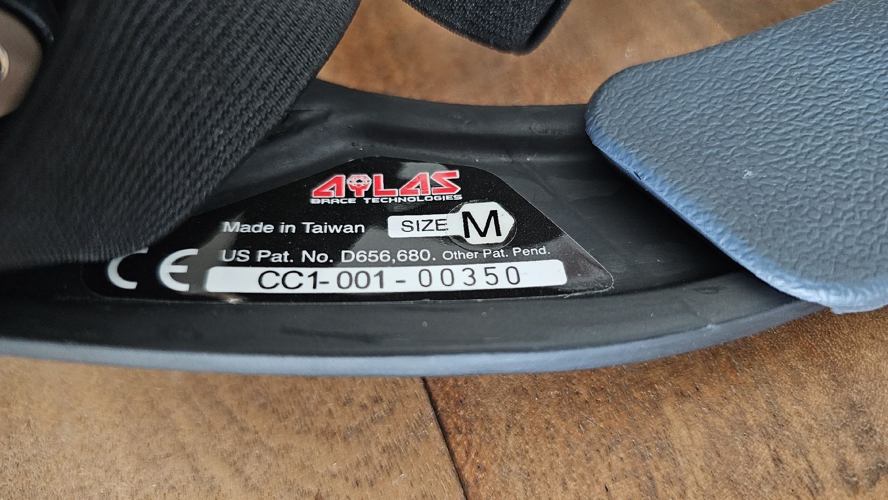 Protezioni & Imbottiture: Atlas Carbon Neckbrace – Usato da Luzern venduto da seb_5kcg 4