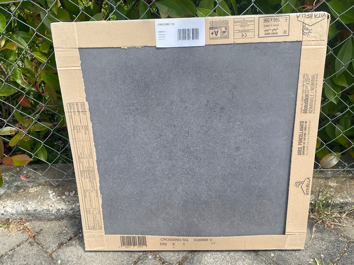 Bodenbeläge: Bodenplatte grau – Gebraucht aus Pfeffingen von apple2007
