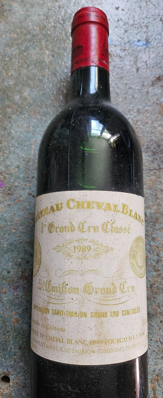 Bottiglie: Château Cheval Blanc 1989 – Nuovo (secondo la descrizione) da bellach venduto da eschaer01