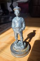 Bronze Skulptur Pfeiffender Junge Mousse Siffleur versilbert