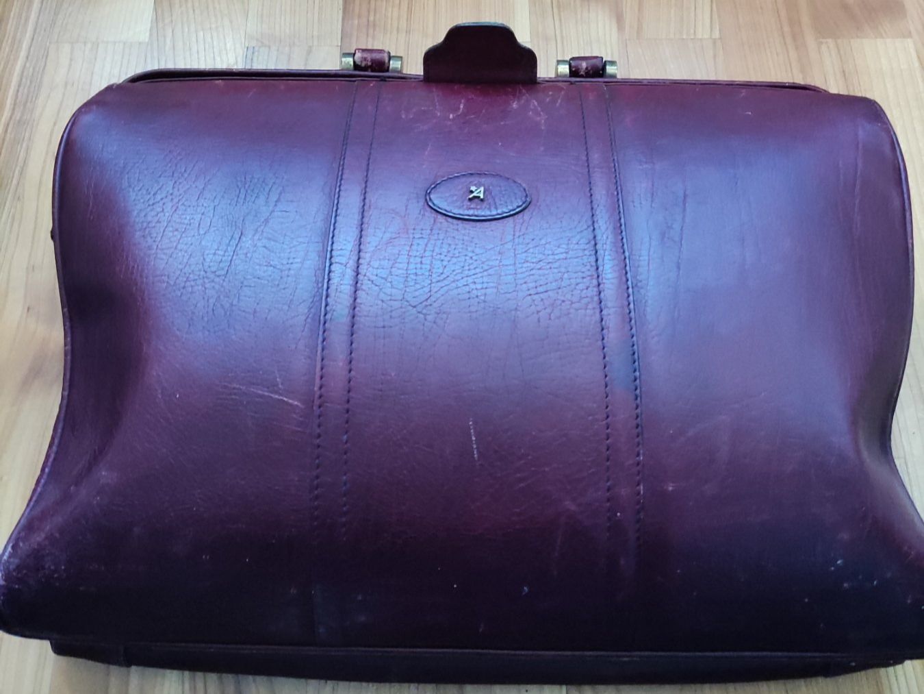 Valigie & Borse: Vintage Leder Mappe Assima – Usato da Solothurn venduto da Csw1 1