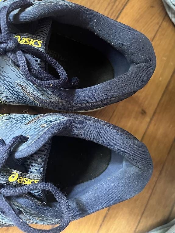 Scarpe da uomo: Asics Gel Contend 6 Laufschuhe 43.5 – Usato da Zürich venduto da lea_8j6n 3