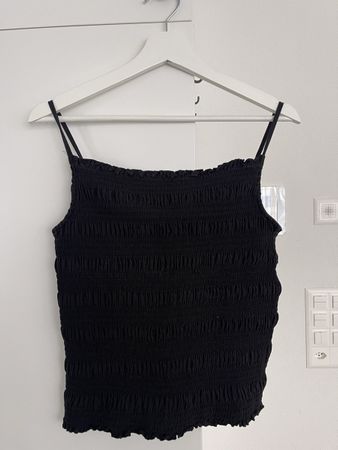 Top mit Kastenausschnitt von H&M