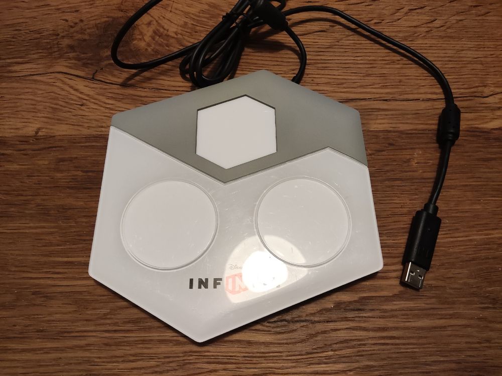 Disney Infinity Basis (für die Xbox 360) | Kaufen auf Ricardo