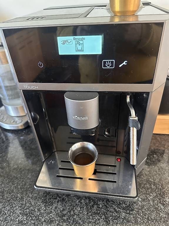 Macchine per caffè & Macchine per espresso: Vollautomatische Kaffeemaschine  – Usato da Mauren venduto da SB1606 2