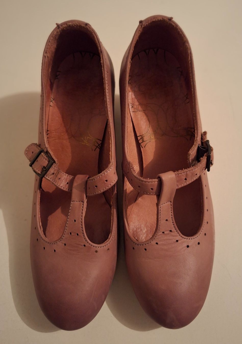 Scarpe da donna: Echtleder Schuhe Coque terra Gr. 40 – Usato da Münchenbuchsee venduto da lanereal 1