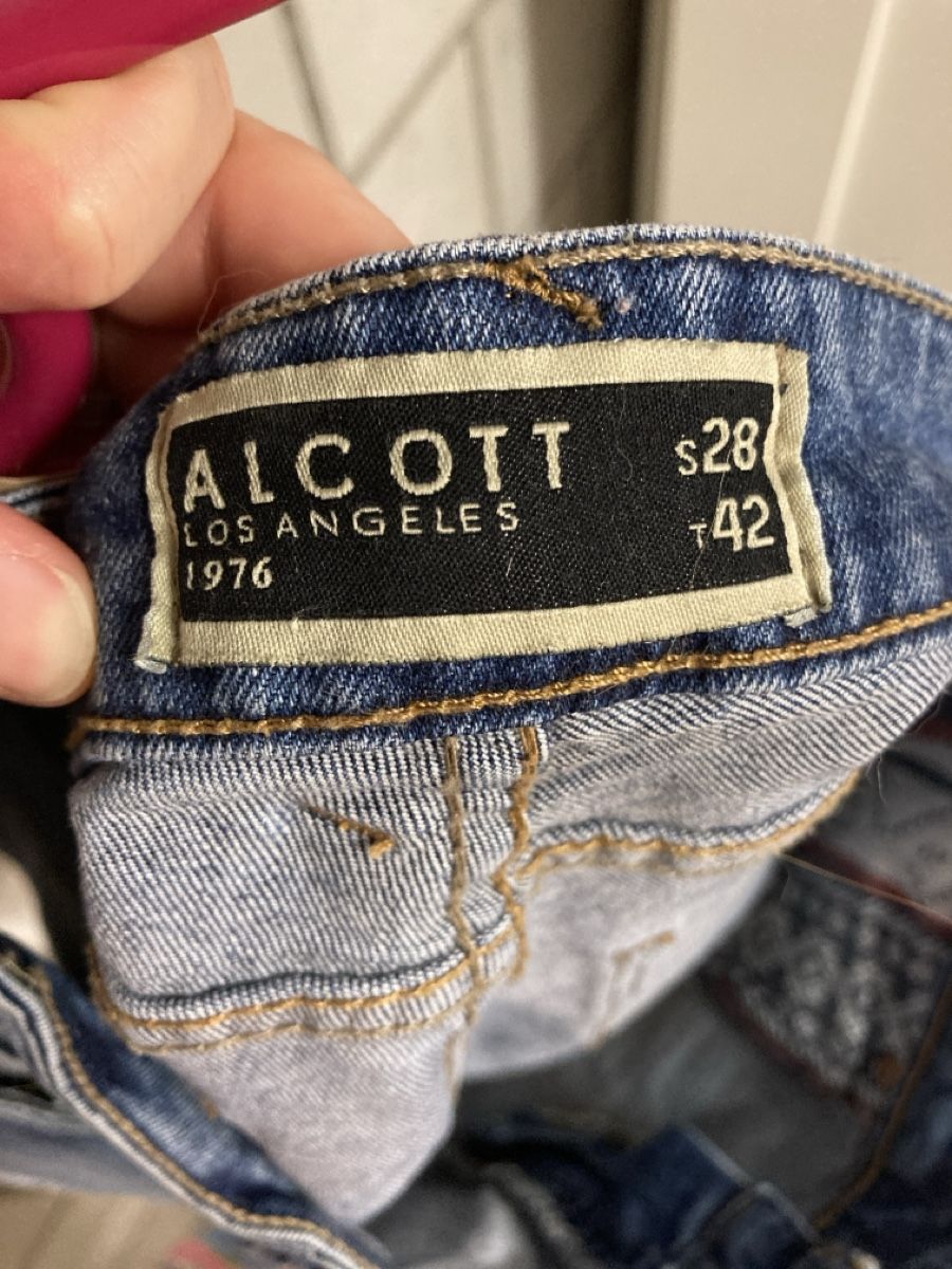Jeans: Shorts Jeans Alcott – Gebraucht aus Urtenen-Schönbühl von alessibas 3