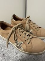 Braune Dune Sneakers mit Stern, Gr. 39 Gebrauchter Zustand