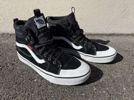 Scarpe Vans Sk8-Hi MTE impermeabili nero usato buono