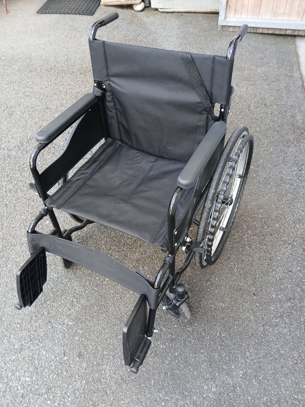 Chaises roulantes: Rollstuhl manuell – Neuf (Voir description) à Küssnacht am Rigi par saschigalka 4