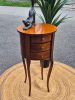Petit meuble ancien,  table de nuit