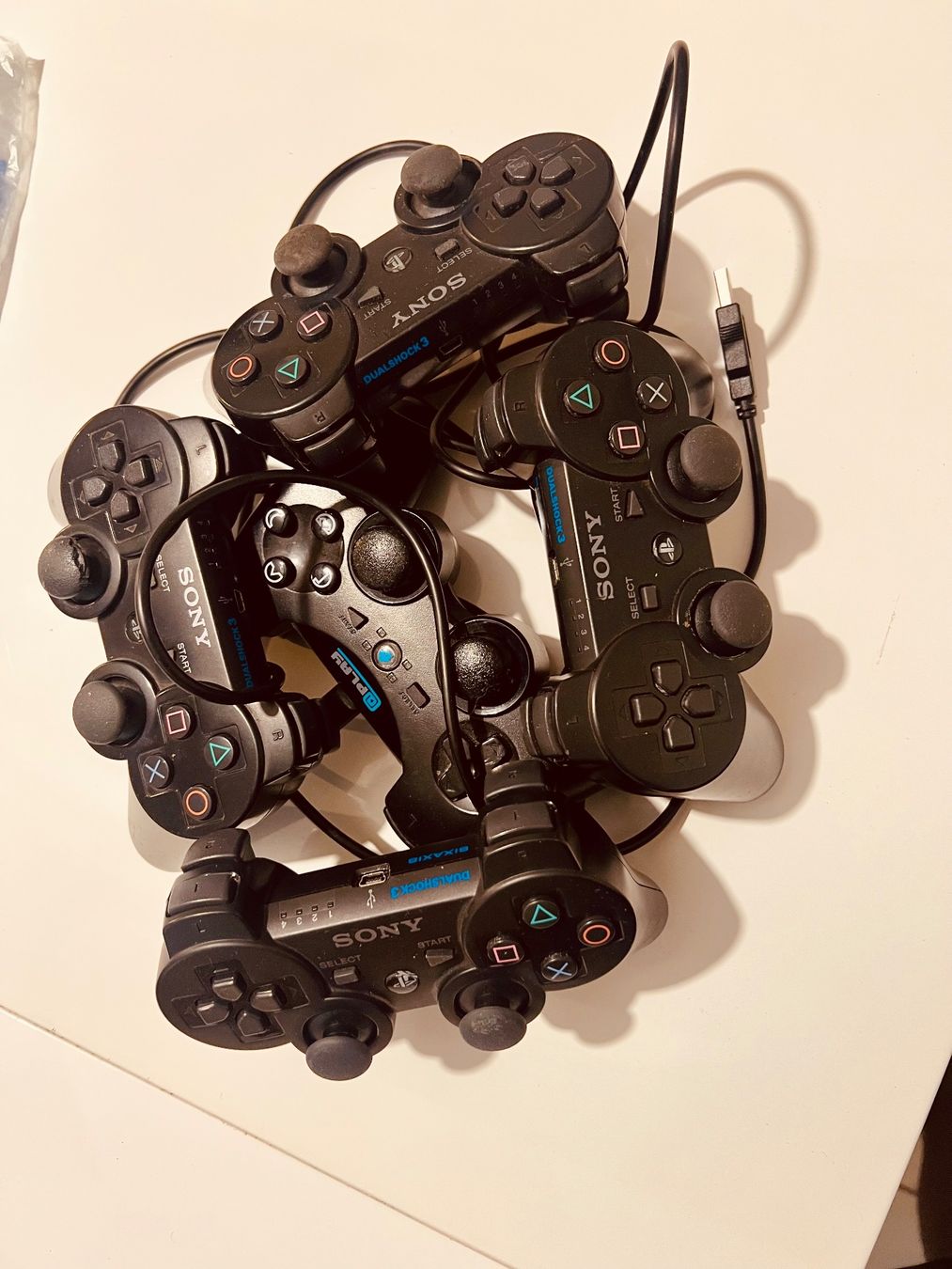 Sony Manettes: PS3 Controllern Ab. 1 FR – D'occasion à Zürich par T.E.B 1