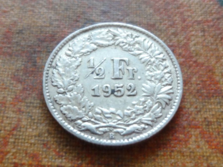 Alle Münzen: 1/2 Fr. 1952  (B) – Gebraucht aus Romanel-sur-Lausanne von Swift13