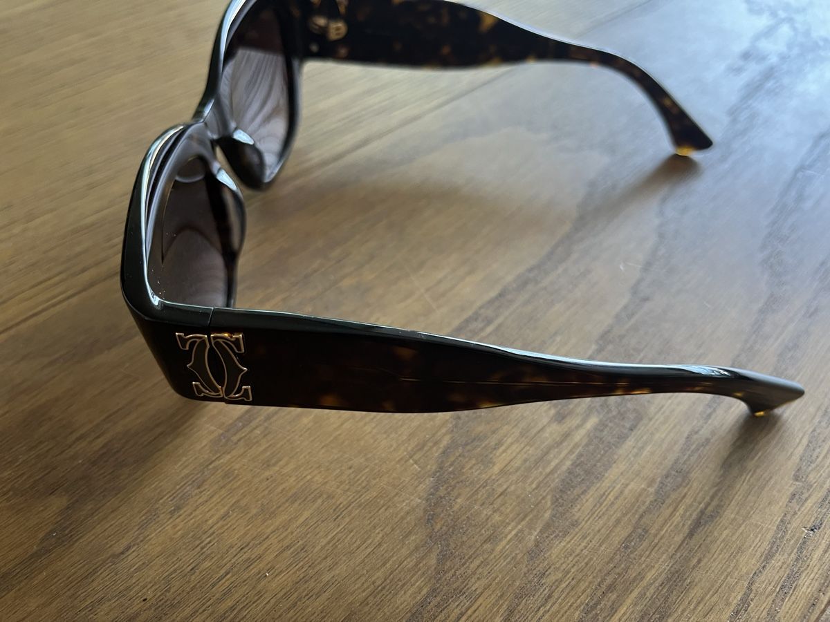 Cartier Lunettes & Verres: Lunettes de soleil Cartier – Neuf (Voir description) à St. Prex par Nikolletta 1