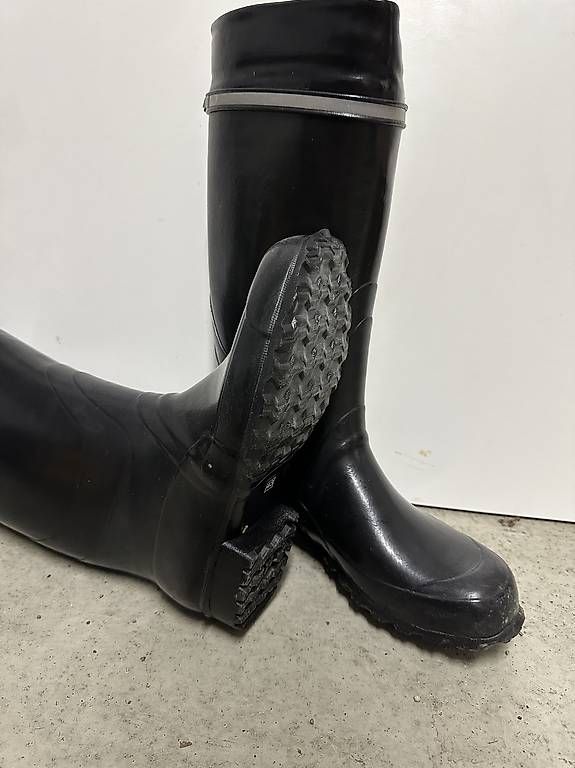 Scarpe da uomo: Nokian Gummistiefel – Usato da Oberbipp venduto da 66f_8sqj 1