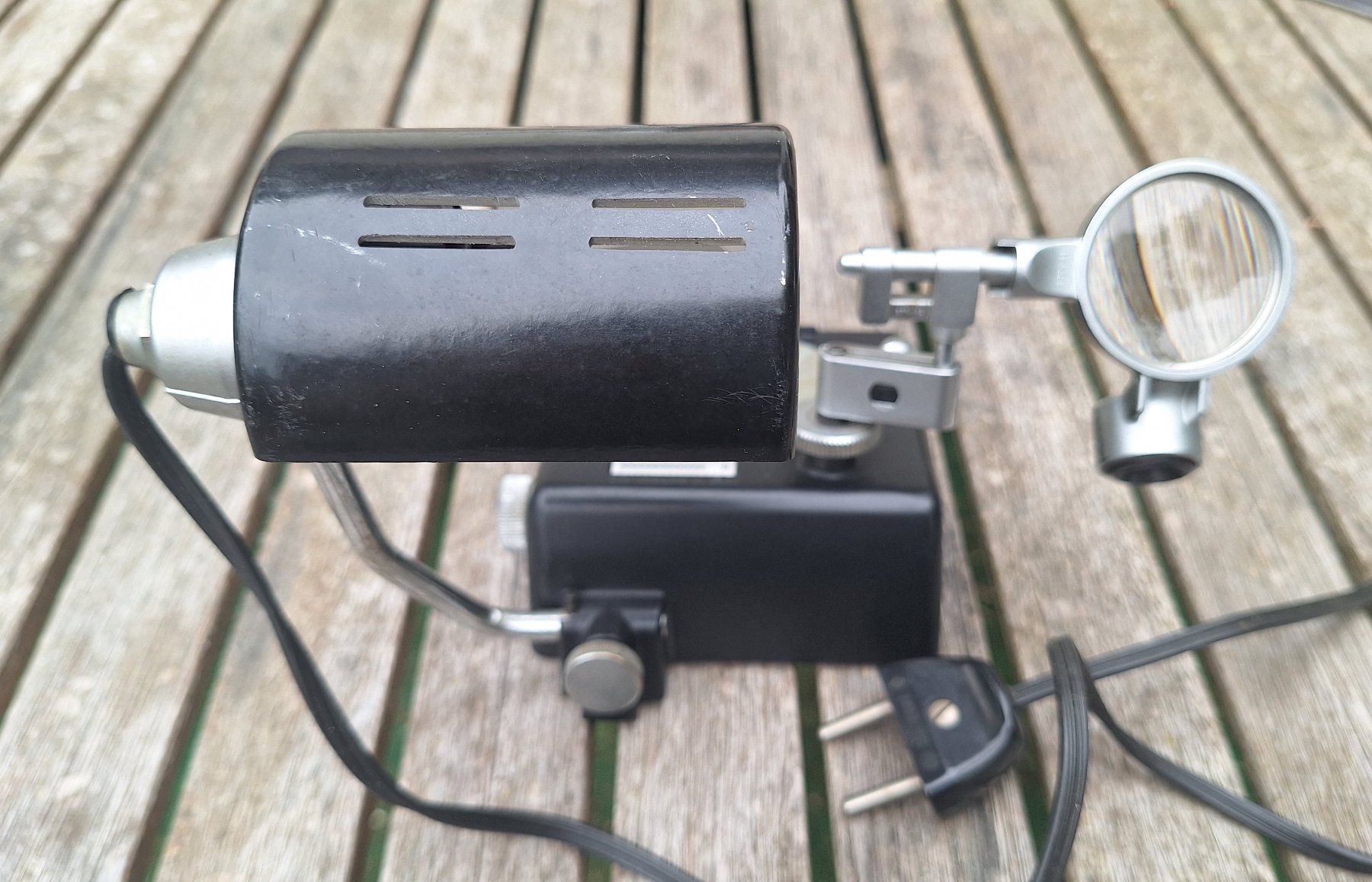 Altro per Ottica: Vintage Arbeitsleuchte mit Lupe – Usato da Weinfelden venduto da JoeBaer 5