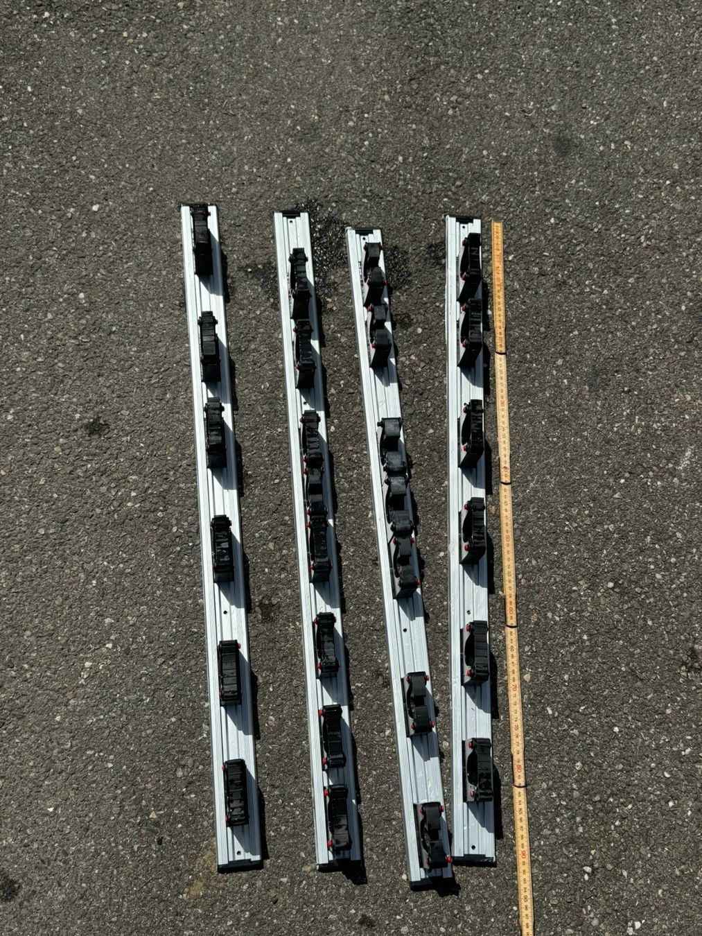 Supporti a parete: Toolflex Gerätehalterschiene  + Gerätehalterung riesige Lot – Usato da Uhwiesen venduto da mic_kd6g 3