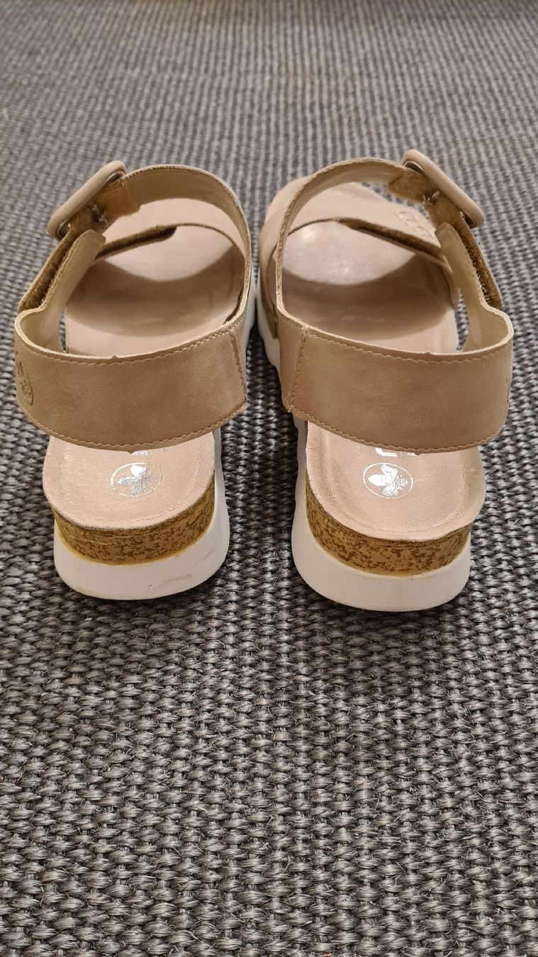 Rieker Scarpe da donna: Sandalen Rieker – Usato da Luzern venduto da Tschaikowsy 2
