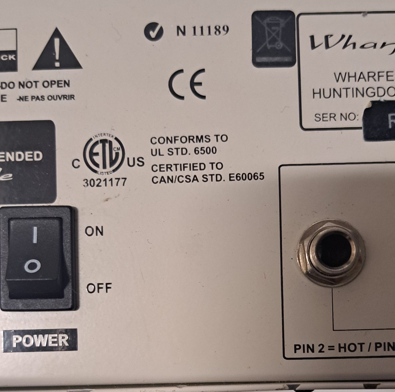 Strumenti musicali: Wharfedale pro r200 mixer – Usato da Biel/Bienne venduto da Sasha4u 4