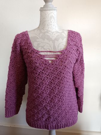 selbstgehäkelter Pullover Grösse M/L
