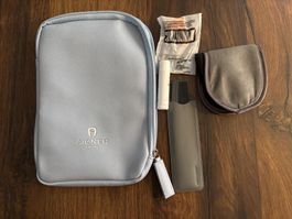 Kleines Aigner Nécessaire hellblau - Neu