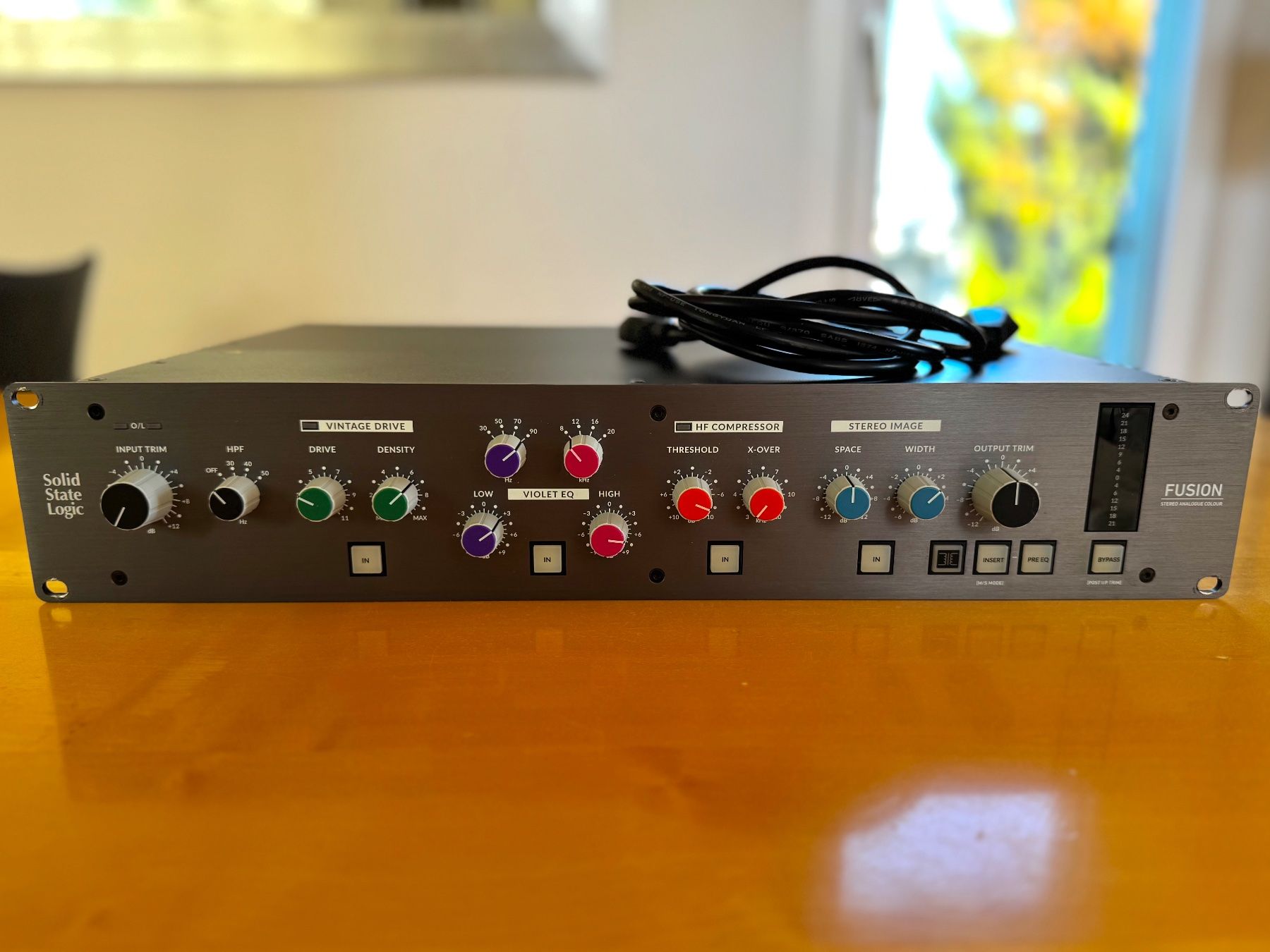 Solid State Logic Equalizzatori: SSL Fusion – Stereo Bus Compressor/Processor – Usato da Rümlang venduto da Slumberville