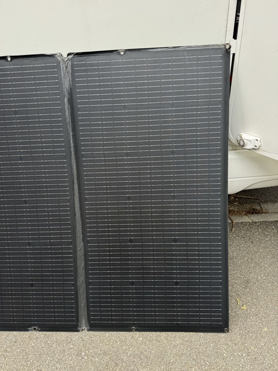 Ecoflow Dispositivi a energia solare: ECO FLOW 400W Solarpanele – Difettoso da Olten venduto da WidmerJ17 7