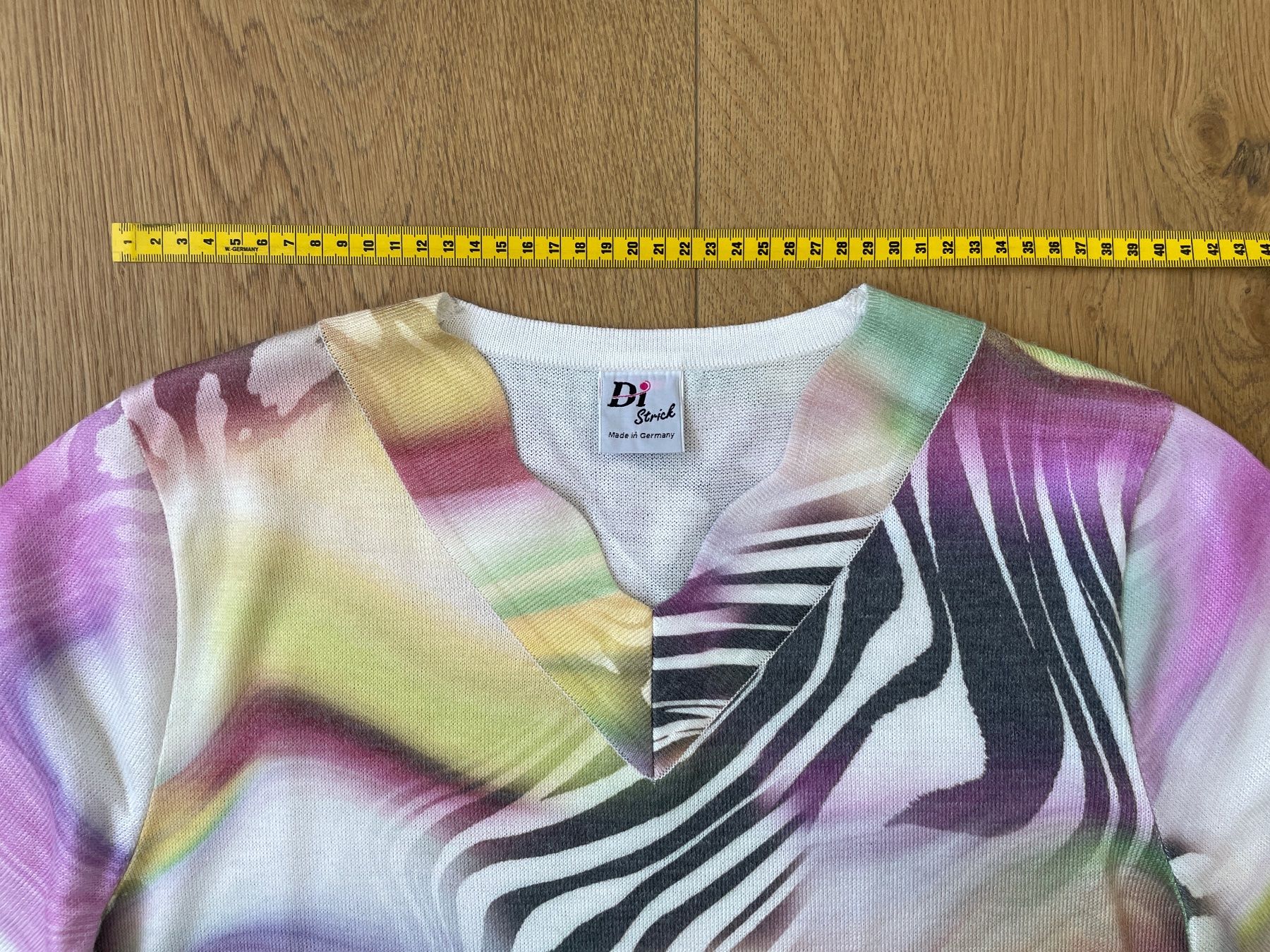 Maglioni & Felpe: Buntes Oberteil/Pullover, raffinierter Ausschnitt (40) – Nuovo (secondo la descrizione) da Grenchen venduto da M_ina 5