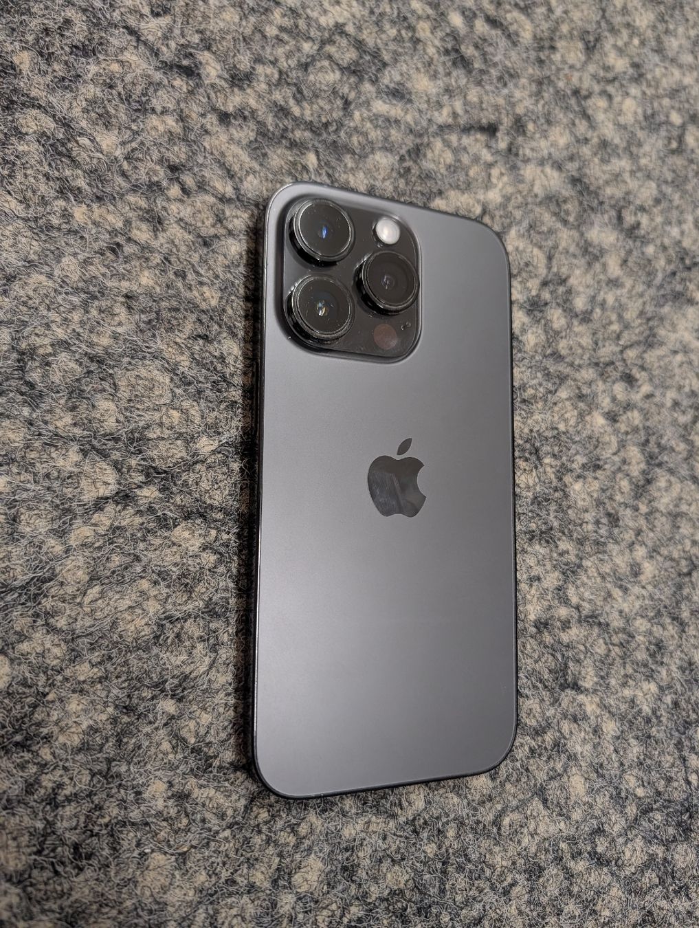 Apple Portables: Iphone 14 pro 128GB – D'occasion à Boswil par sami_L_jackson 7