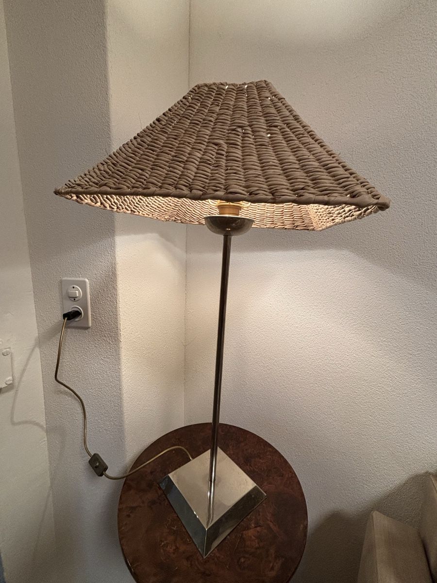 Lampade: Schöne Rattantischlampe  – Usato da Buochs venduto da Jiba01 1